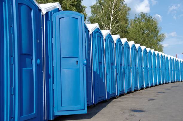 Portable Toilet Options We Offer in Everett, MA